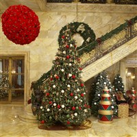 christmas in newport newport mansion at christmas